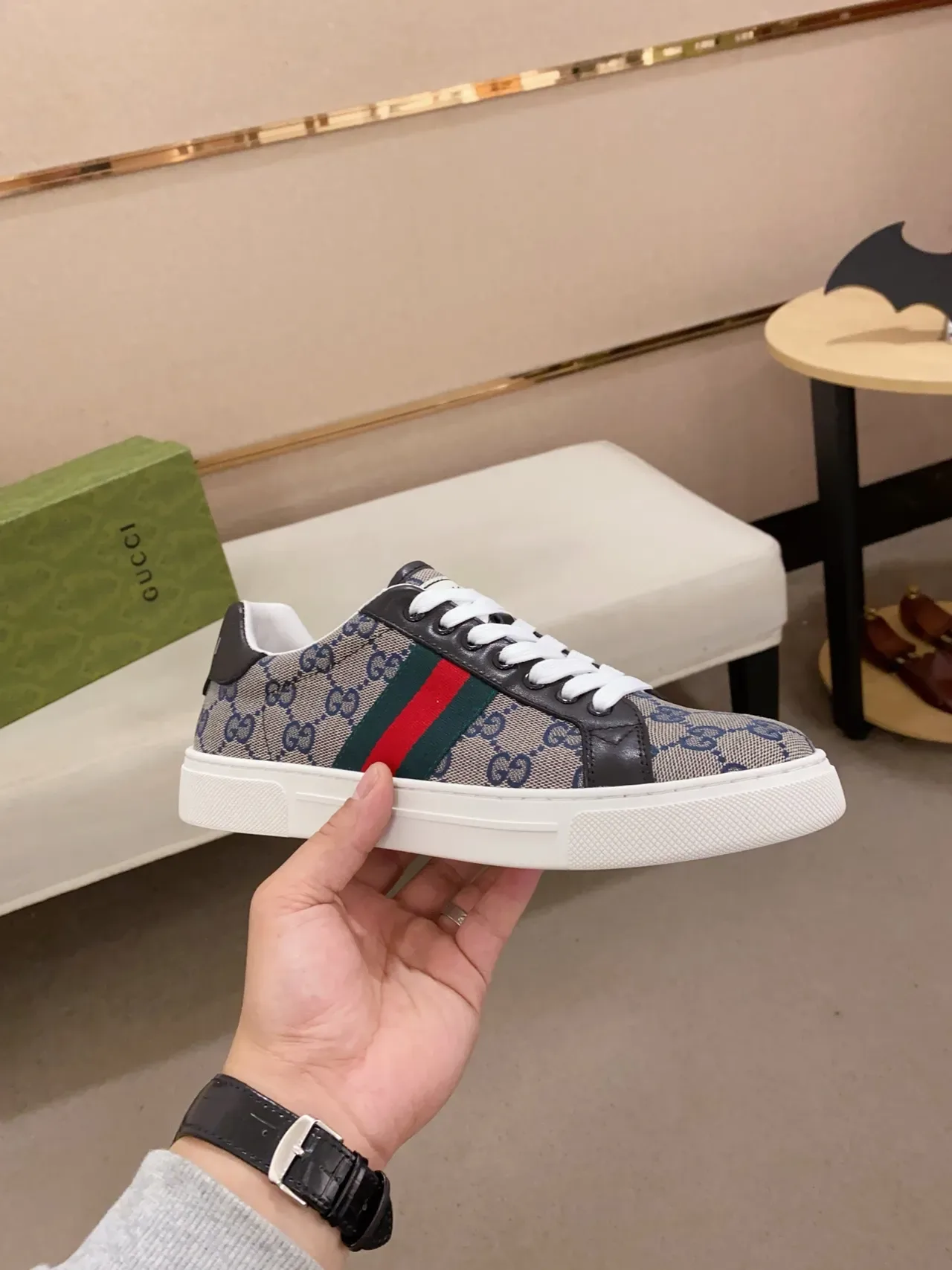 Sneakers lifestyle Gucci Beige Navy GG Supreme Canvas Web Stripe Accent 4