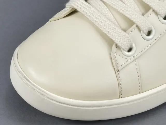 Gucci Beige Orange Leather Upper Flat Rubber Sole Lifestyle Sneakers 5