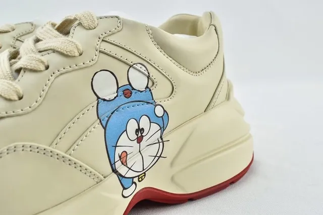 Gucci Beige Red Sole Leather Upper Chunky Sneakers 3