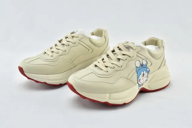 Gucci Beige Red Sole Leather Upper Chunky Sneakers 14