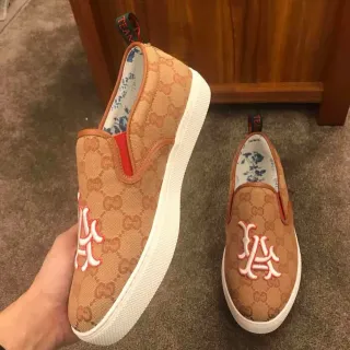 Gucci Beige White GG Monogram Canvas Embroidered Logo Loafer