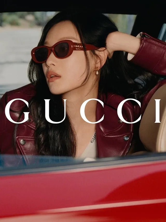 Gucci Black Gold Oval Frame Acetate Construction Sunglasses 3