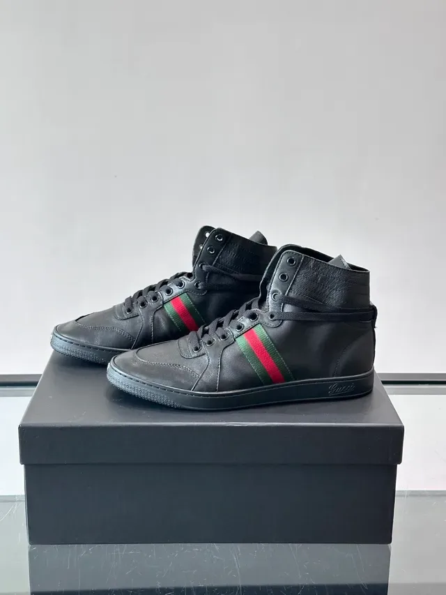 Gucci Tênis Lifestyle Preto Multicor de Couro Alto 2