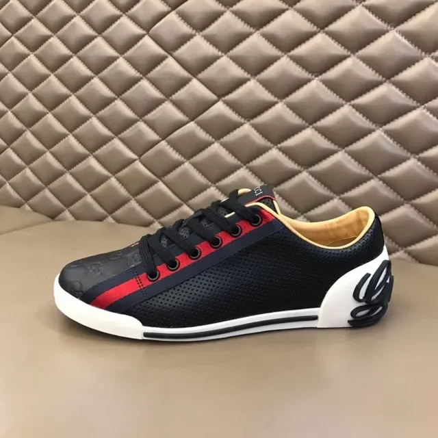 Gucci Black Red Perforated Leather Upper Web Stripe Detail Lifestyle Sneakers 6