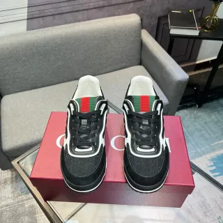 Gucci Black White GG Monogram Canvas Upper Red-Green Web Stripe Collar Lifestyle Sneakers