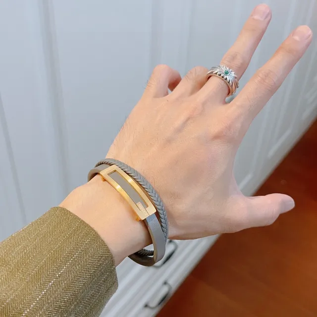Gucci Braided Gray Leather and Gold-Tone Bracelet 5