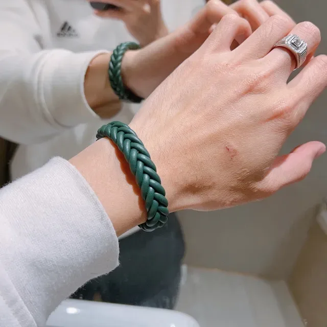 Gucci Braided Green Leather Magnetic Clasp Bracelet 3