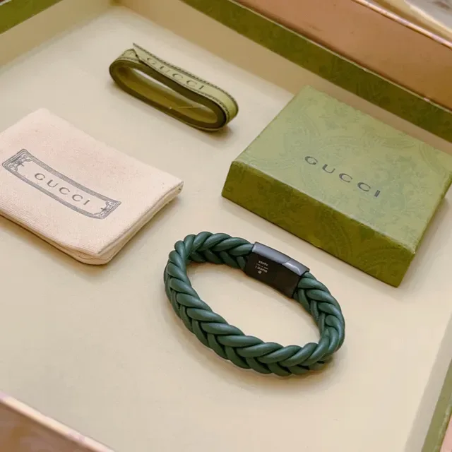 Gucci Braided Green Leather Magnetic Clasp Bracelet 6