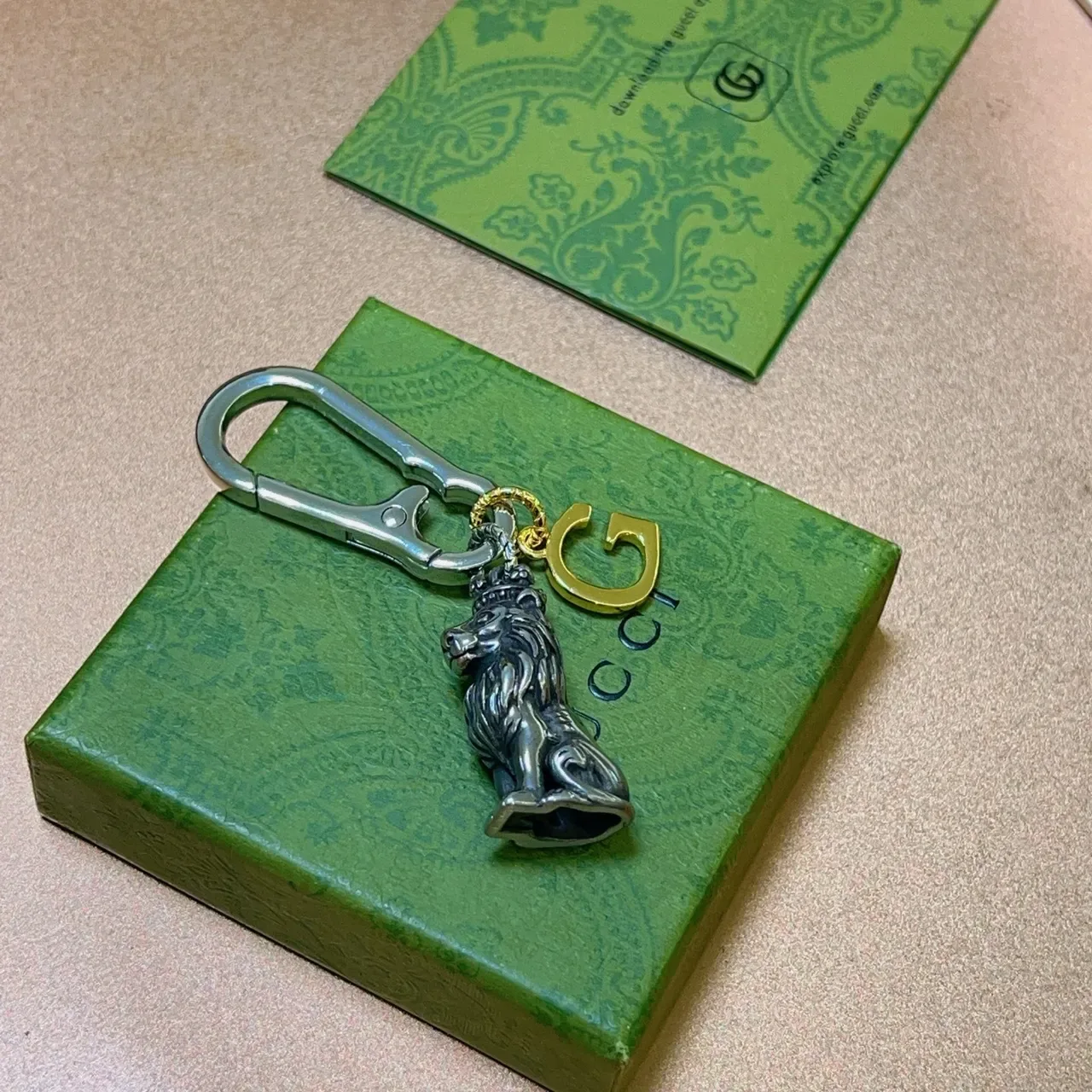 Gucci Crowned Lion Chaveiro Prata Dourado Charm Pulseira G Logo 4