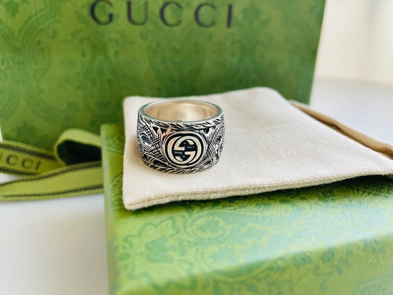 Gucci Dionysus Green Silver Wide Band Malachite Cabochon Ring 6