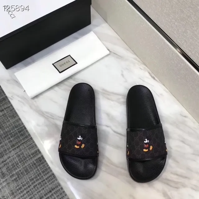 Gucci Disney Mickey Mouse GG Monogram Slipper 2