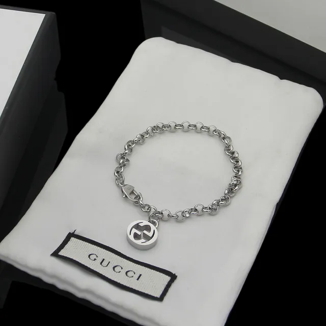 Gucci Double G Gold Silver Interlocking Logo Pendant Oval-Link Chain Bracelet 2