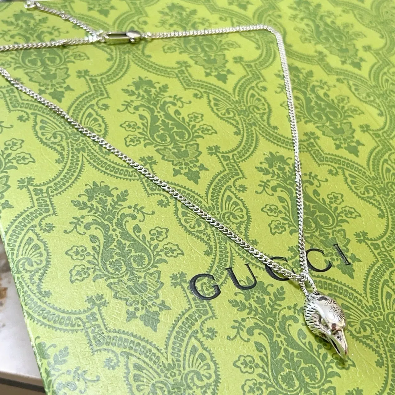 Gucci Eagle Head Pendant Silver Curb Chain Necklace 9