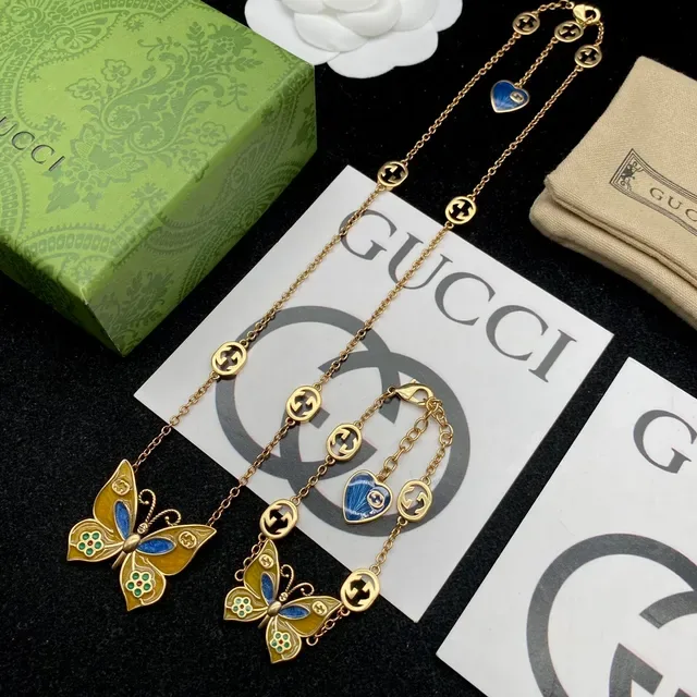 Gucci Enamel Butterfly and Interlocking G Charm Necklace 4