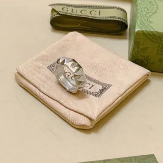 Gucci Faceted Geometric Silver Ring