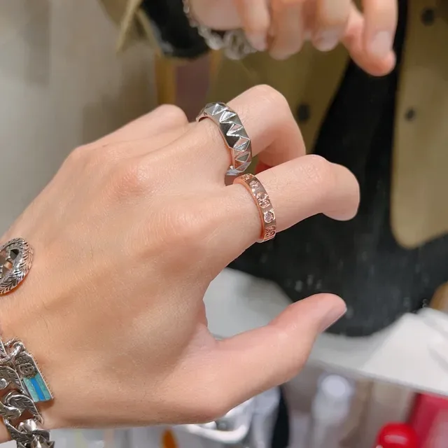 Gucci Faceted Geometric Silver Ring 9