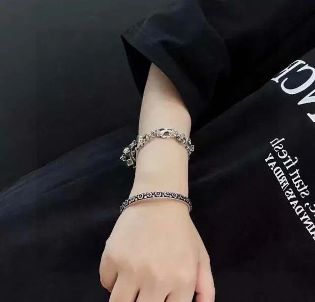 Gucci Bracelet Manchette Ouvert Motif Floral GG 8