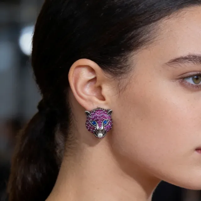 Gucci Fox-Head Pavé Crystal and Pearl Stud Earrings 2