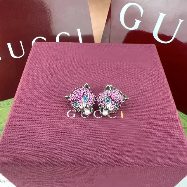 Gucci Fox-Head Pavé Crystal and Pearl Stud Earrings 9