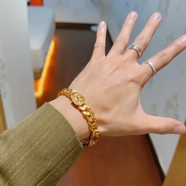 Gucci G-Link Interlocking G Gold-Tone Chain Bracelet 8
