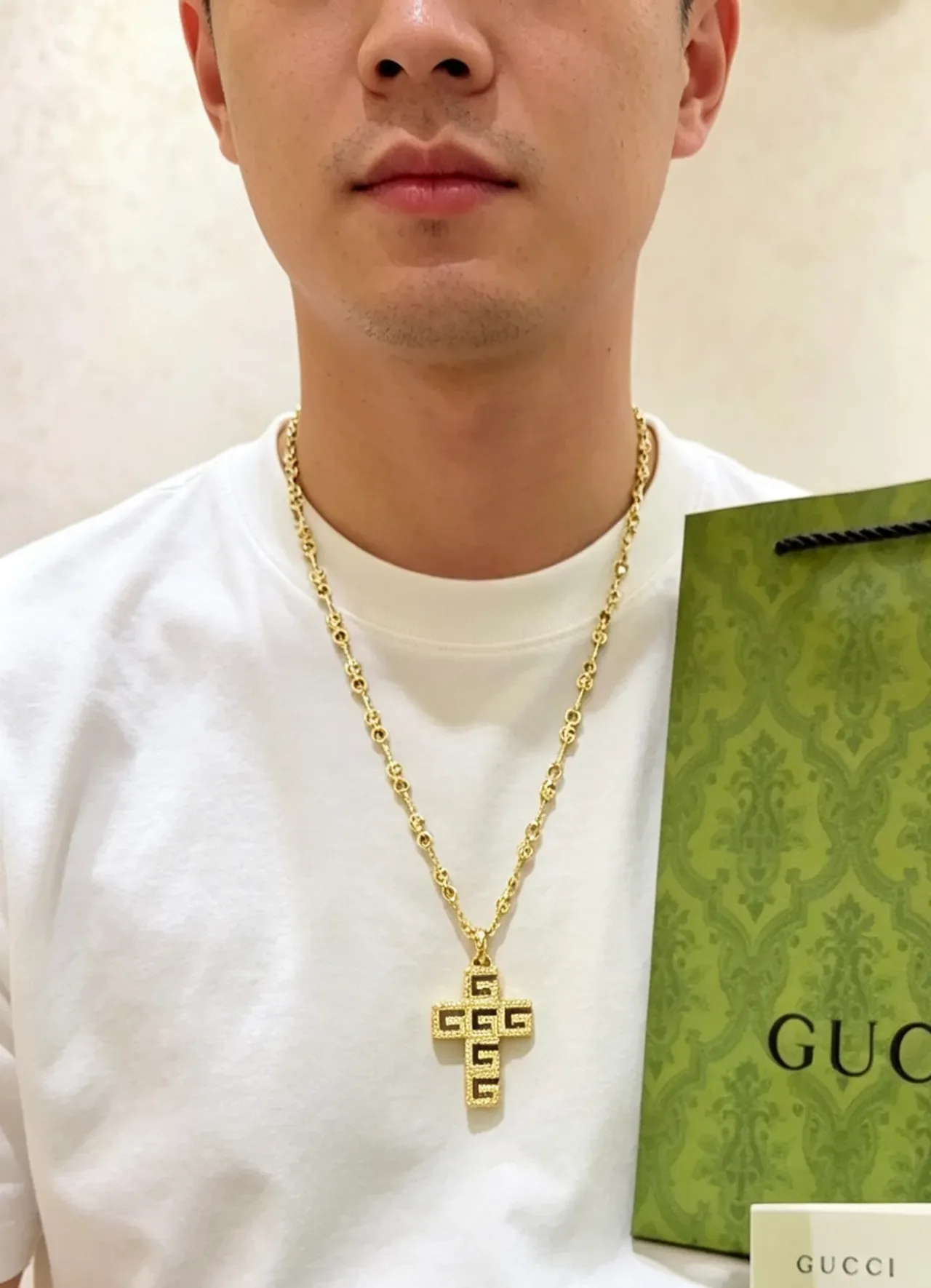 Gucci GG Cross Pendant Gold-Tone Chain Necklace 3