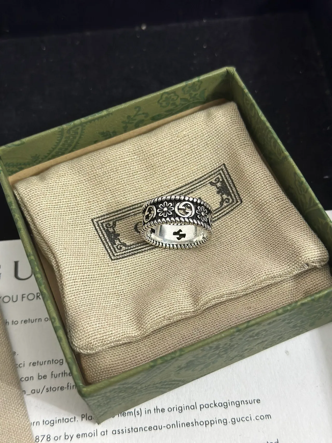 Gucci GG Flora Ring Silver Black Wide Band Beaded Edge Ring 5