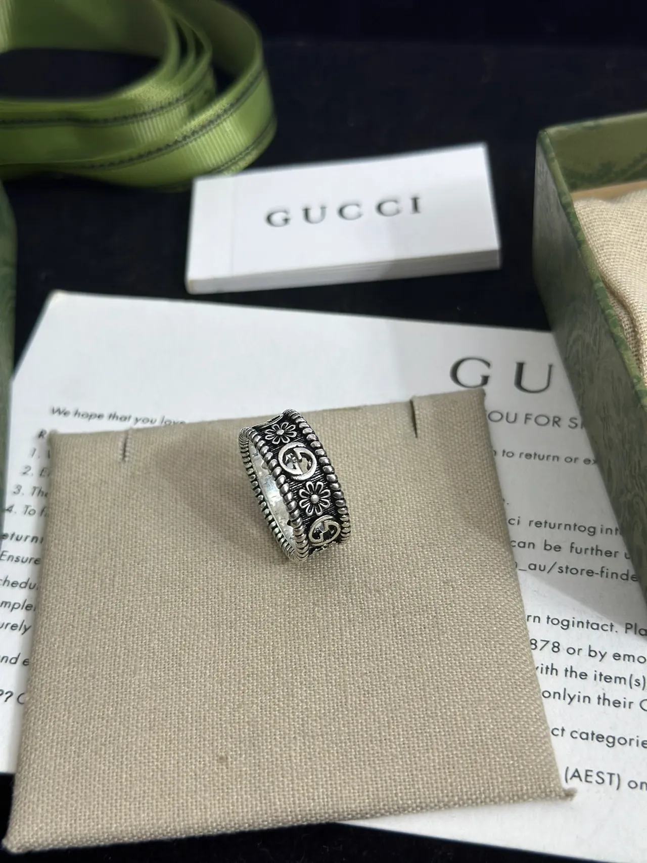 Gucci GG Flora Ring Silver Black Wide Band Beaded Edge Ring 7