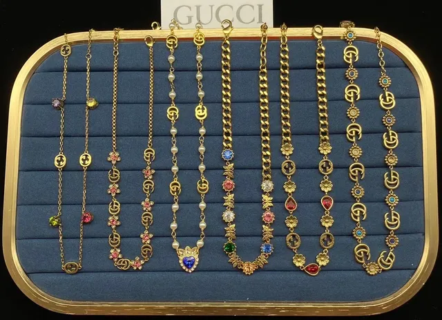 Gucci GG Logo and Bee Motif Gold-Tone Multicolor Crystal Pearl Necklaces 3