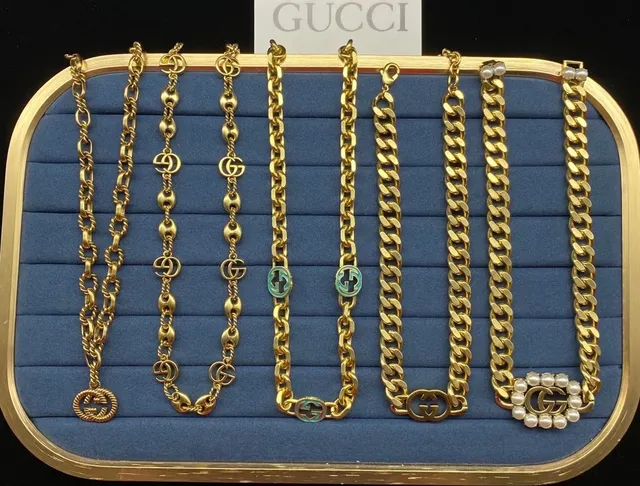 Gucci GG Logo and Bee Motif Gold-Tone Multicolor Crystal Pearl Necklaces 6