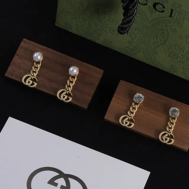 Gucci GG Marmont Chain Drop Pearl and Crystal Earrings 8