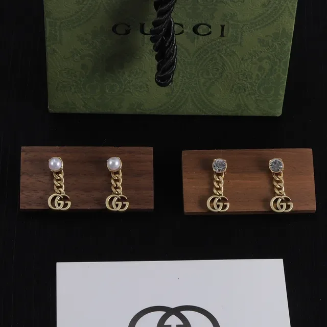 Gucci GG Marmont Chain Drop Pearl and Crystal Earrings 9