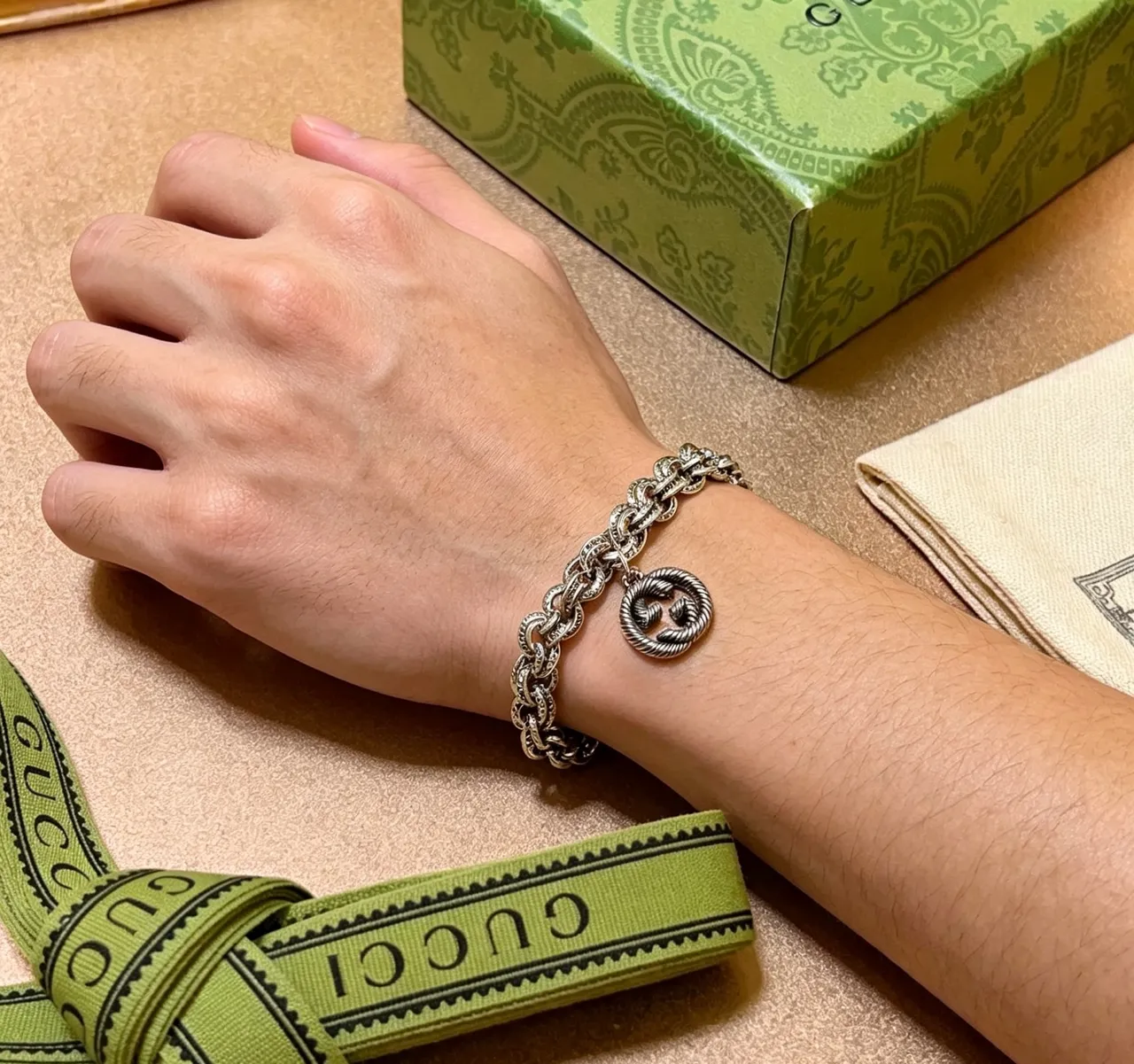 Gucci GG Marmont Engraved Chain Silver Bracelet 7