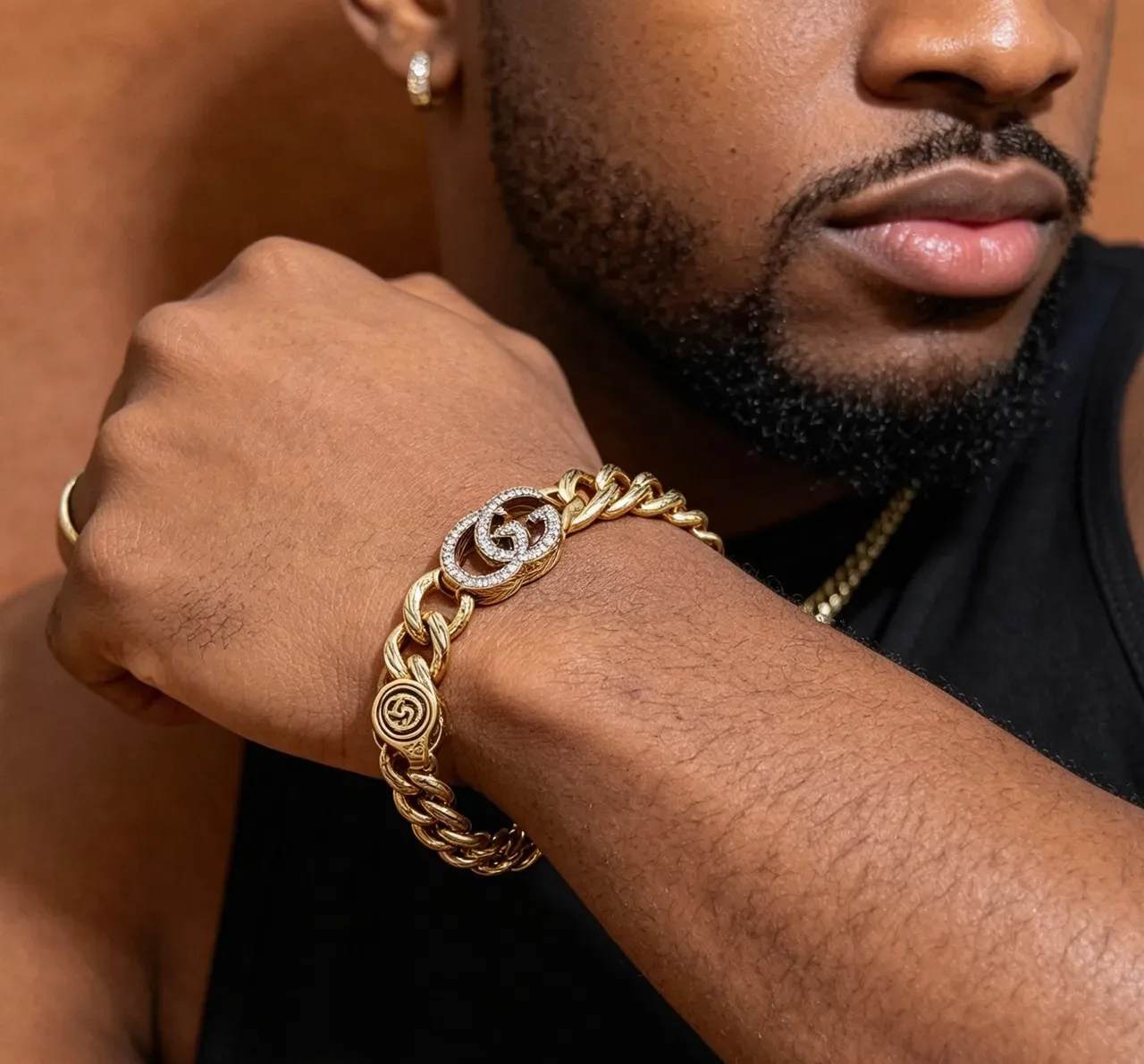 Gucci GG Marmont Gold Curb-Link Crystal-Embellished Bracelet 8