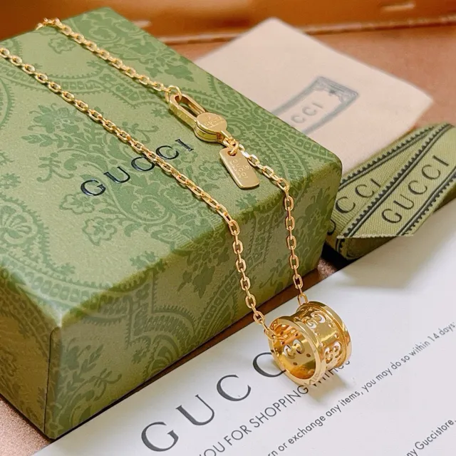 Gucci GG Marmont Gold-Tone Rotating Pendant Necklace 3