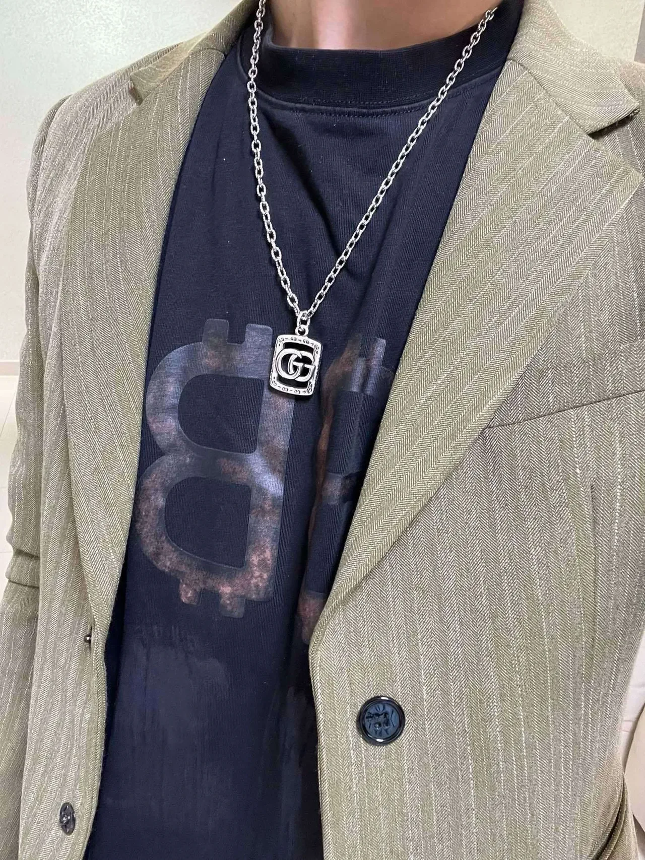 Gucci GG Marmont Interlocking G Pendant Silver-Tone Chain Necklace 5
