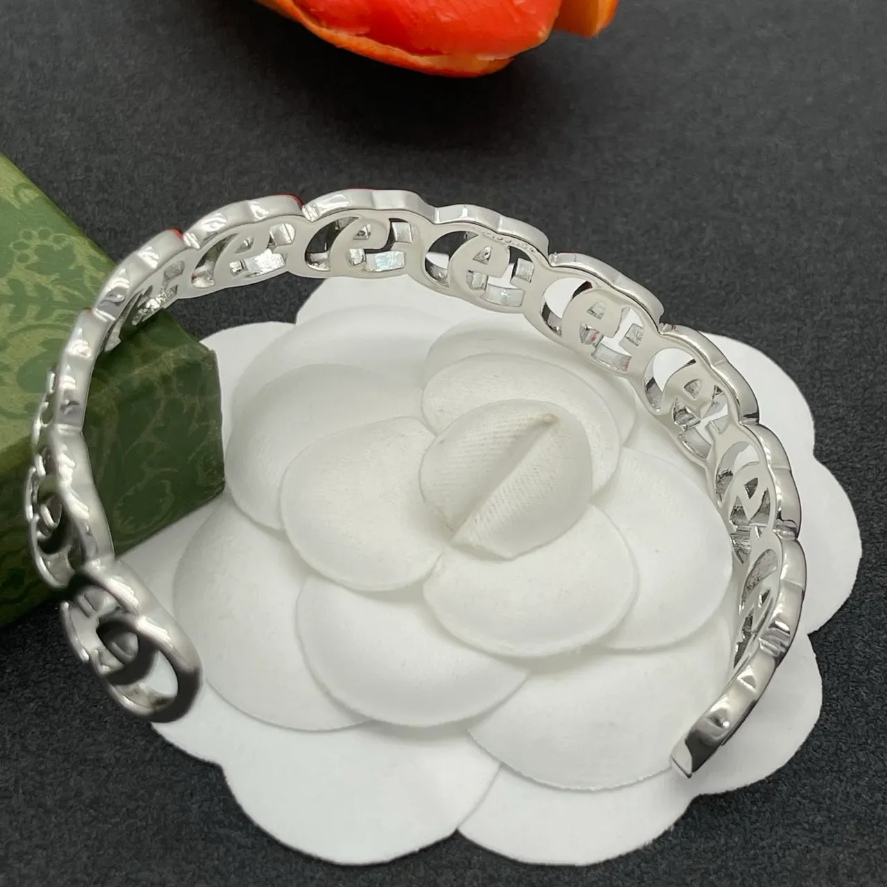 Gucci GG Marmont Interlocking G Silver-Tone Cuff Bracelet 3