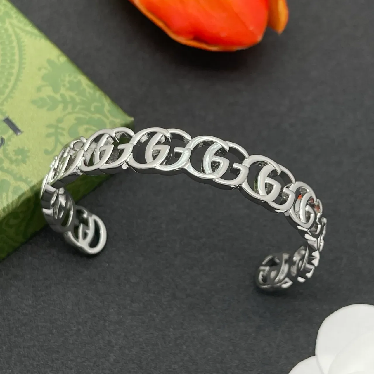 Gucci GG Marmont Interlocking G Silver-Tone Cuff Bracelet 7