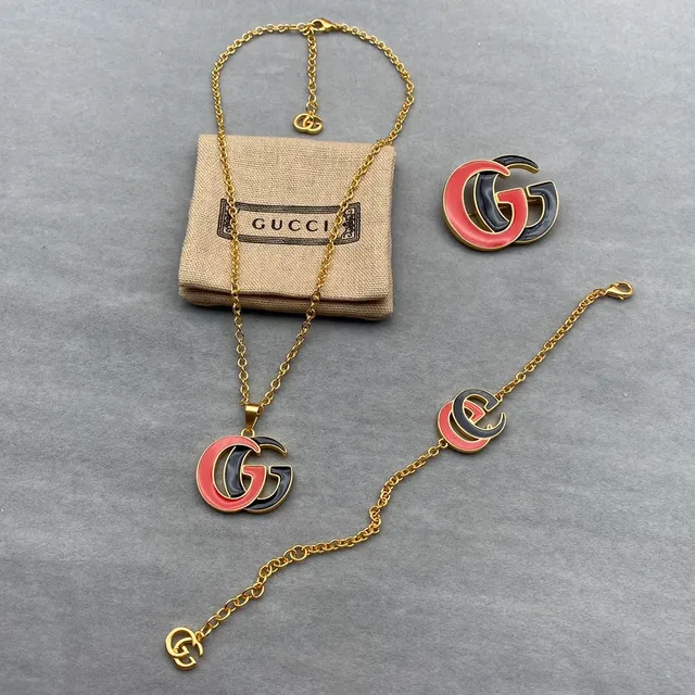 Gucci GG Marmont Pink Black Gold-Tone Chain Enamel Double-G Pendant Necklace 9