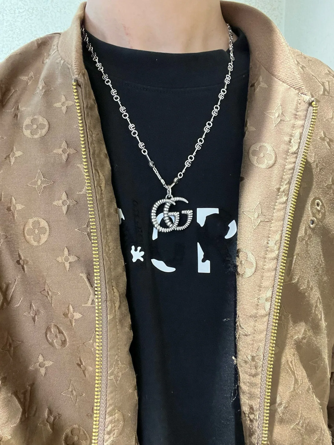 Gucci GG Marmont Rope-Textured Double G Necklace 8