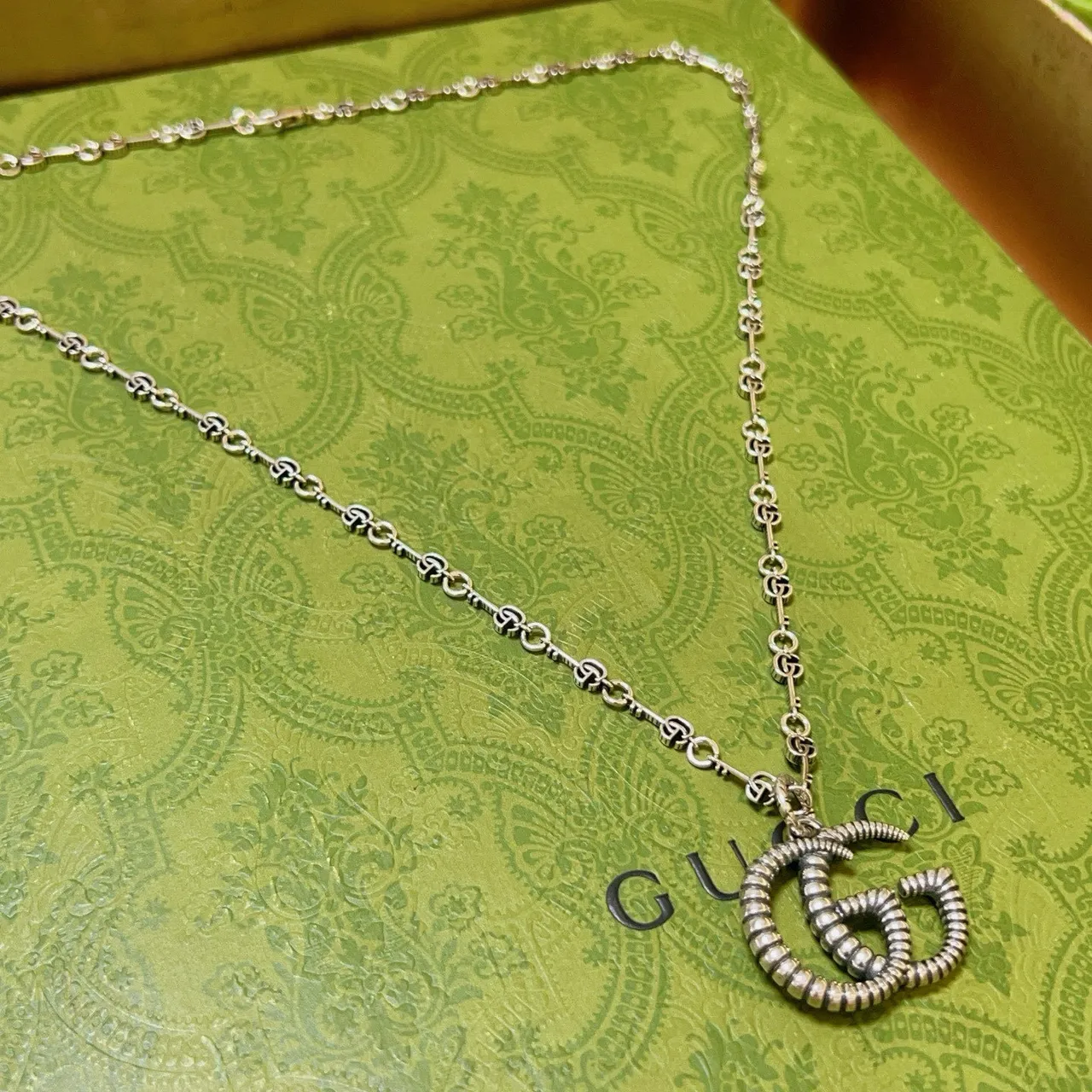 Gucci GG Marmont Rope-Textured Double G Necklace 9