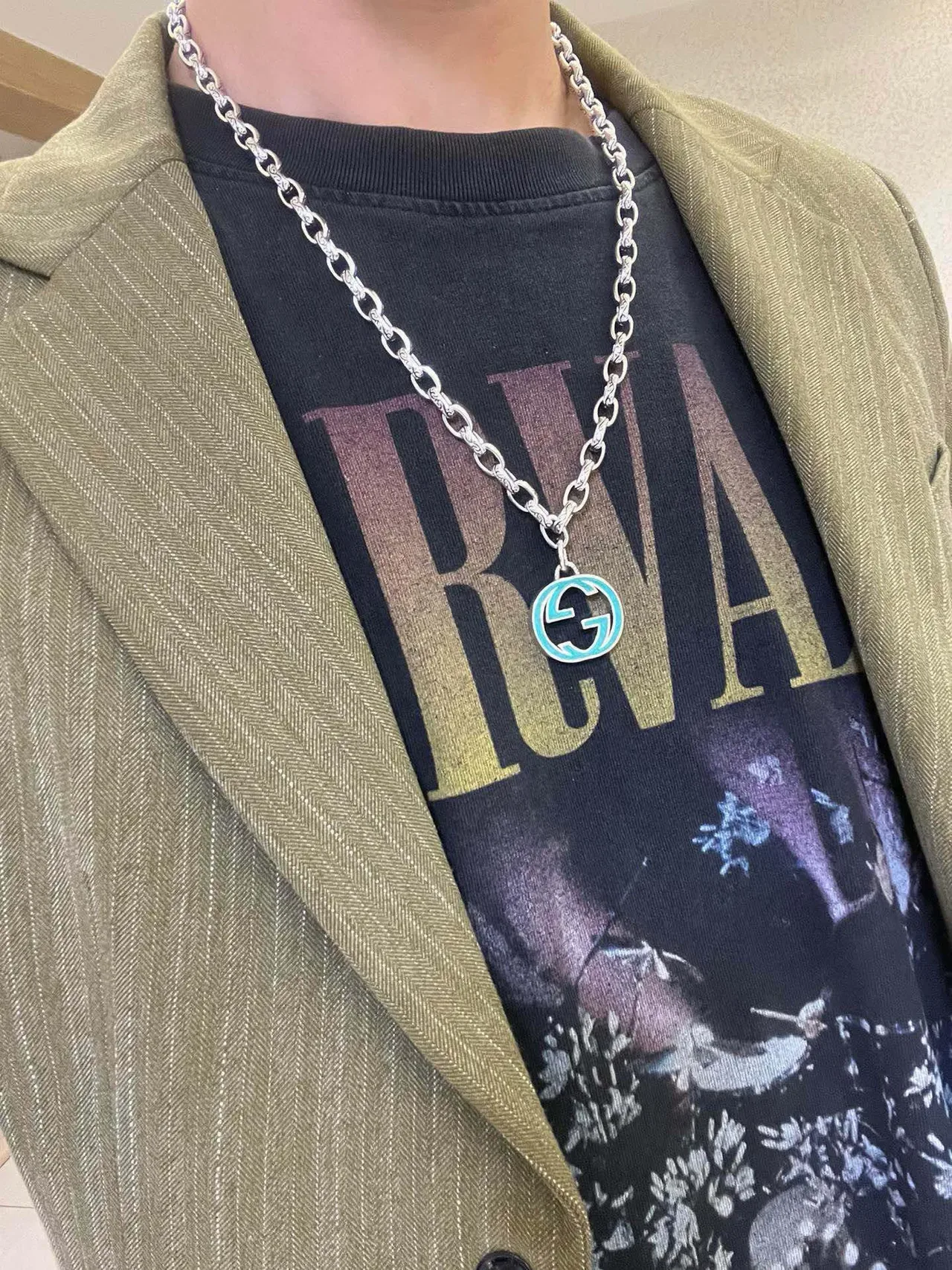 Gucci GG Marmont Silver Blue Ornate Link Chain Turquoise Enamel Pendant Necklace 2