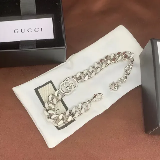 Gucci GG Marmont Silver-Tone Curb Chain Necklace 2