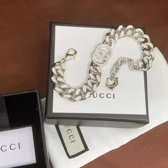 Gucci GG Marmont Silver-Tone Curb Chain Necklace 6