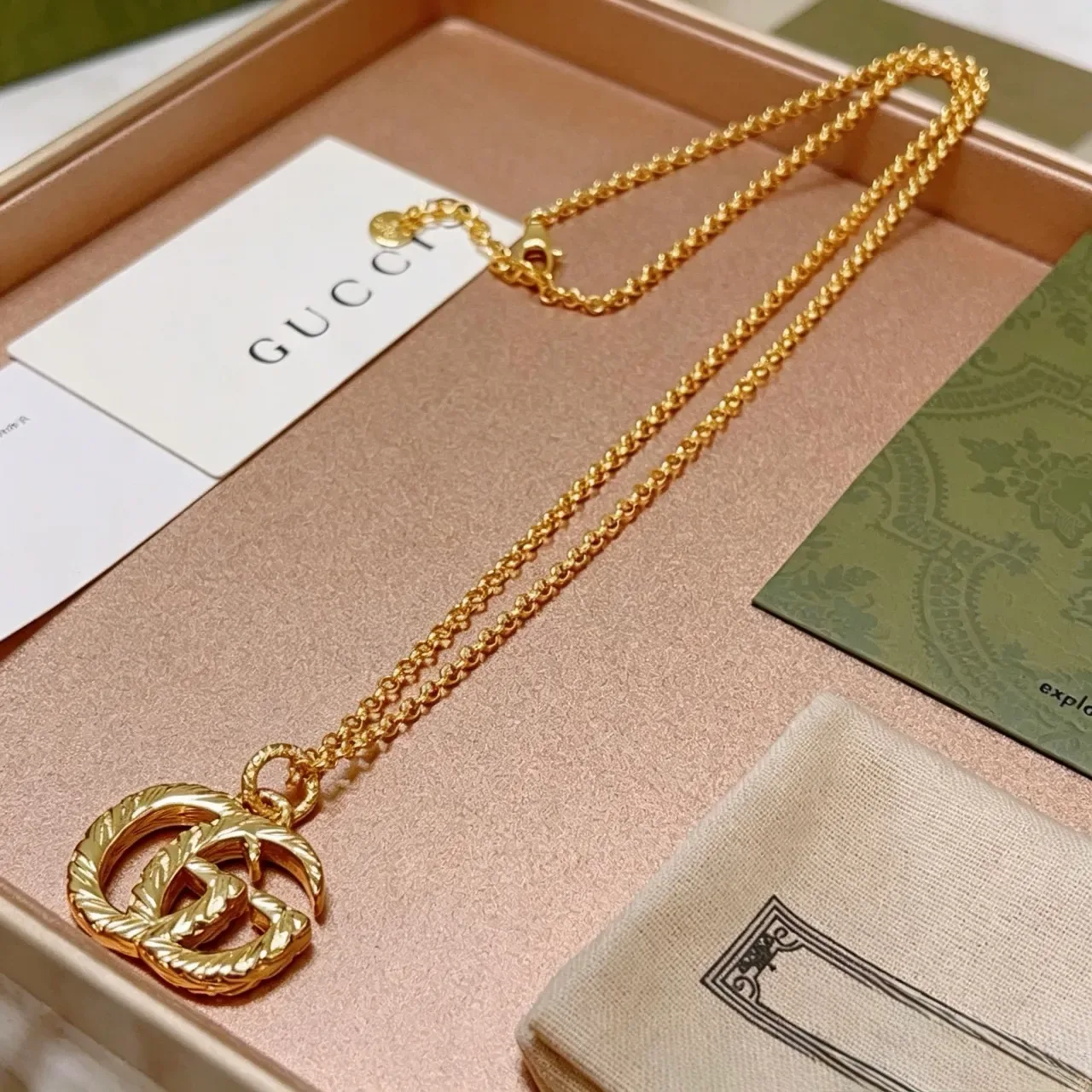 Gucci GG Marmont Twisted Rope Interlocking G Gold Necklace 2