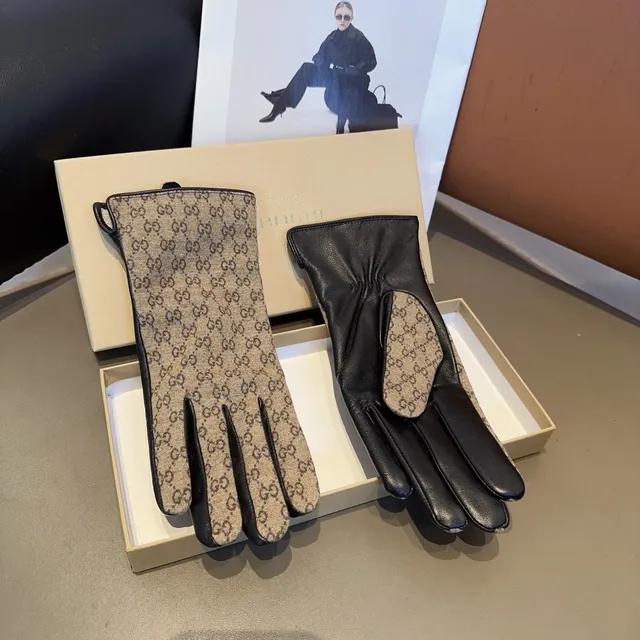 Gucci GG Monogram Canvas and Leather Gloves 6