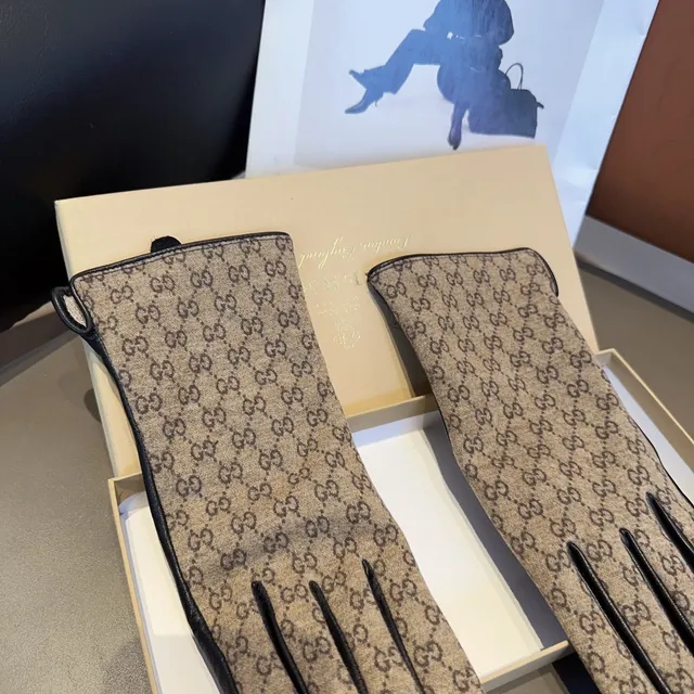 Gucci GG Monogram Canvas and Leather Gloves 8