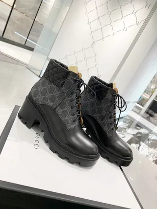 Gucci GG Monogram Col matelassé Semelle épaisse à crampons Bottine cheville 5