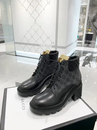 Gucci GG Monogram Col matelassé Semelle épaisse à crampons Bottine cheville 9