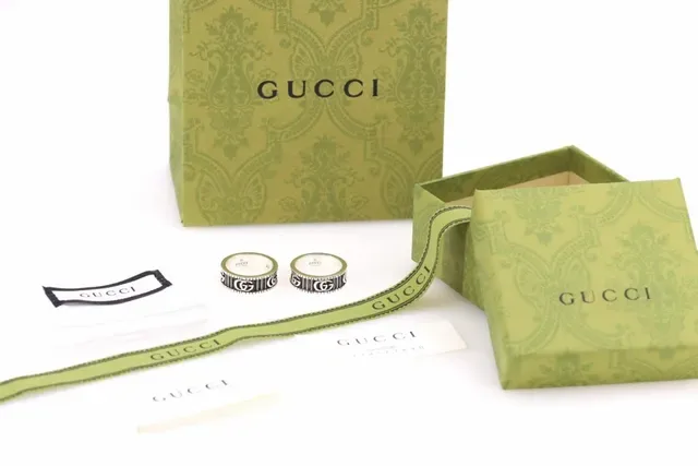 Gucci GG Running Silver Black Wide Band Interlocking G Logo Ring 2