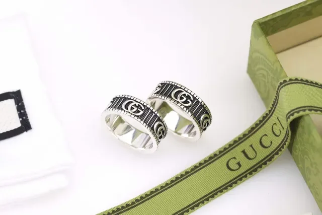 Gucci GG Running Silver Black Wide Band Interlocking G Logo Ring 3